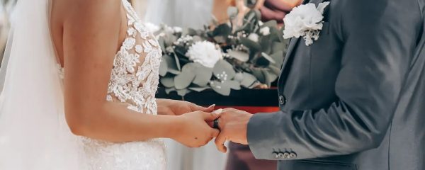 Polémica idea presidencial: mujeres podrían casarse con hasta cuatro hombres