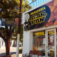 ¡Directo a la fama! Estos negocios tienen los mejores nombres