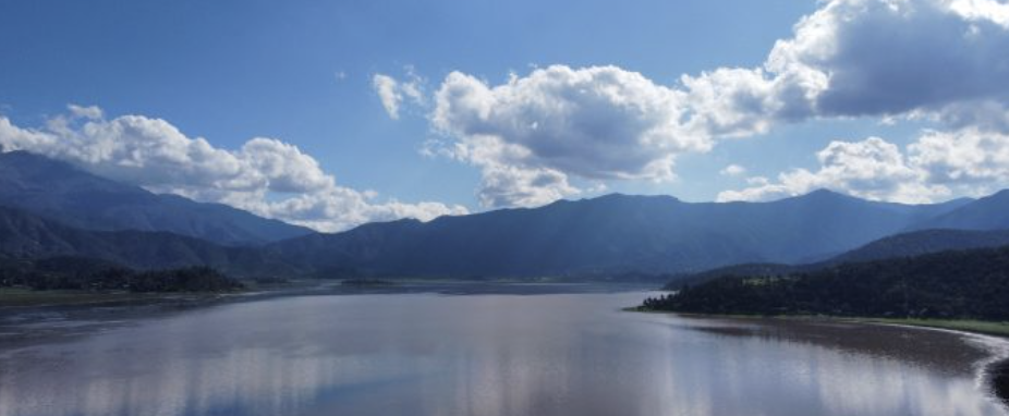 ¡Increíble Resurrección Acuática en Paine! La Laguna de Aculeo Vuelve a Deslumbrar Tras Años de Sequía