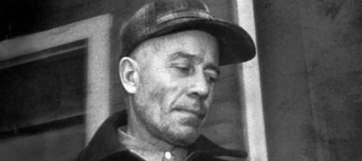 Terror y Fascinación: Desentrañando la Mente Macabra de Ed Gein en el Documental Más Atrevido