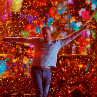 ¡No fueron de cartón! Coldplay presenta reporte de sustentabilidad de su gira