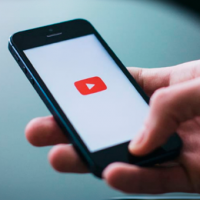 ¿Cómo se llamaba ese tema? YouTube estrenará su propio identificador de canciones
