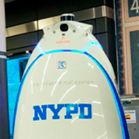 Policía robot empezó su patrulla de prueba en New York