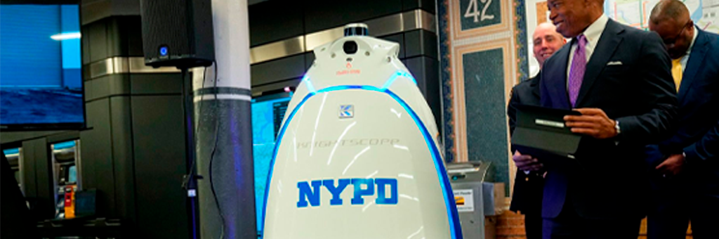Policía robot empezó su patrulla de prueba en New York