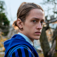 Cancelado... ¡y merecido! Percy no regresará en la segunda temporada de Merlina