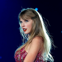 El Encanto Universal de Taylor Swift: ¿Por Qué Todos la Aman?