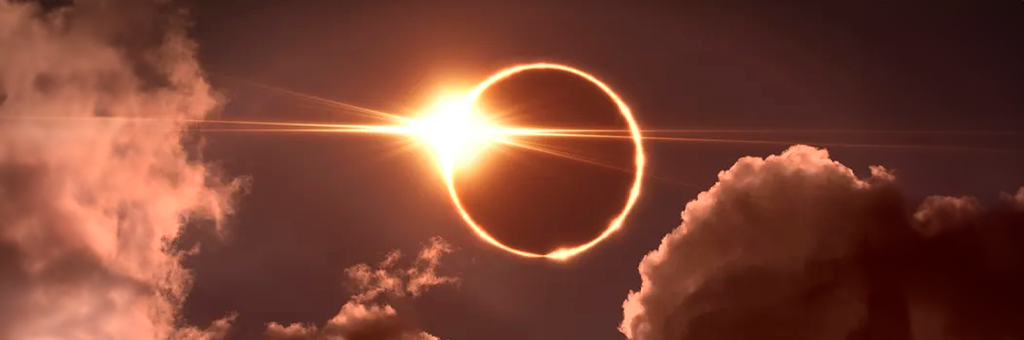 Ni se les ocurra ponerse a cantar el himno… Hoy se viene un nuevo eclipse