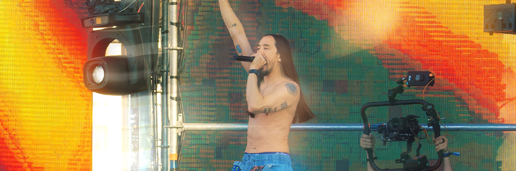 Steve Aoki llenó de energía la tarde en Creamfields