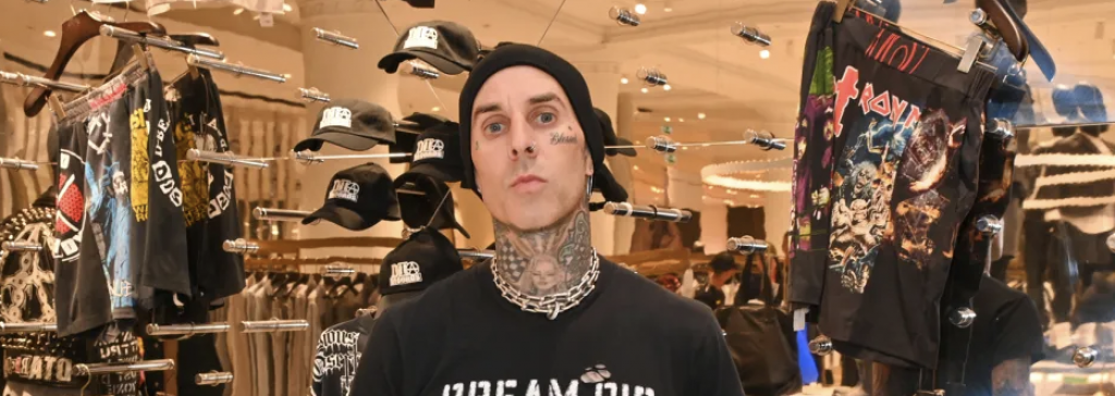  Travis Barker Impacta al Mundo con su Nueva Herida en Pleno Escenario