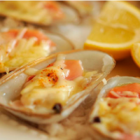 Las Machas a la Parmesana Alcanzan la Fama Global en la Gastronomía