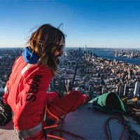 Jared Leto Escala el Empire State en una Osada Promoción de su Gira Mundial con Thirty Seconds to Mars