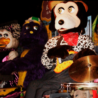 Chuck E. Cheese's dice adiós a sus animatrónicos tras influencia de Five Nights at Freddy's!
