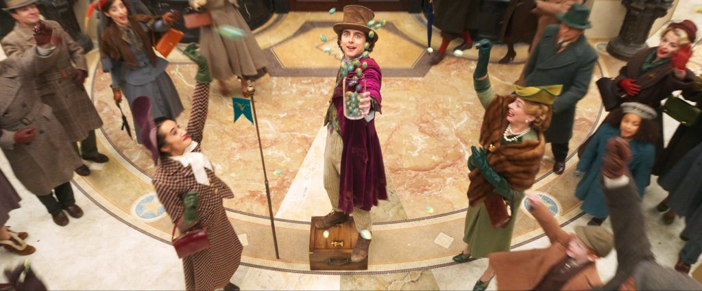 “Wonka” llega a los cines para endulzar la temporada navideña