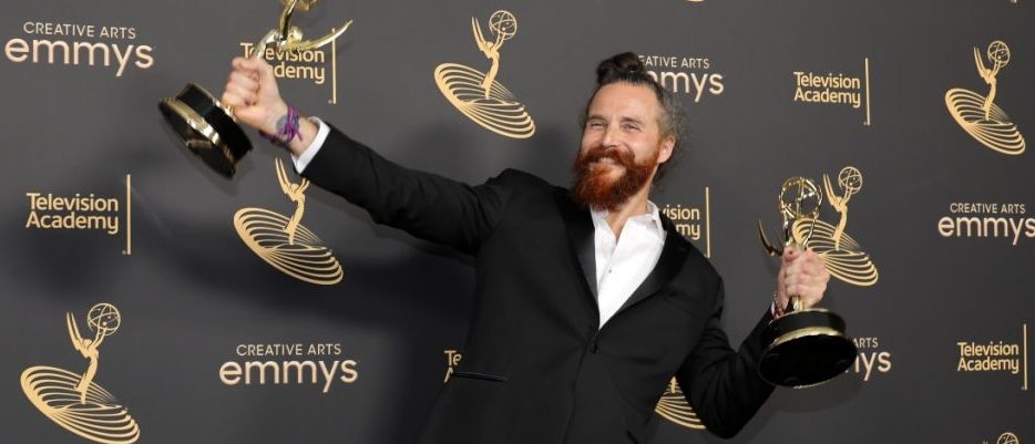 ¡Un grande! Chileno Cristóbal Tapia ganó Emmy a Mejor Composición Musical
