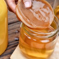 Avísale a tu amigo más tranqui: La Kombucha es la bebida milenaria fermentada ideal para los días de calor