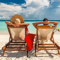 La mitad de los chilenos no tomó vacaciones en el último año por falta de lucas