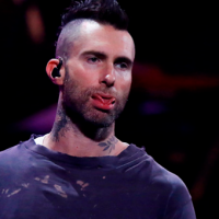 ¡Nadie molesta a Chile, solo Chile! Adam Levine reabrió los comentarios de su TikTok