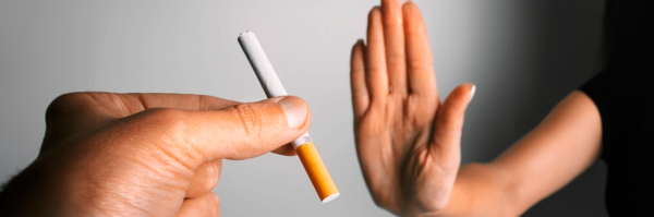 ¡Para parar la tos! En Reino Unido se aprueba ley que prohíbe vender tabaco a nacidos desde 2009