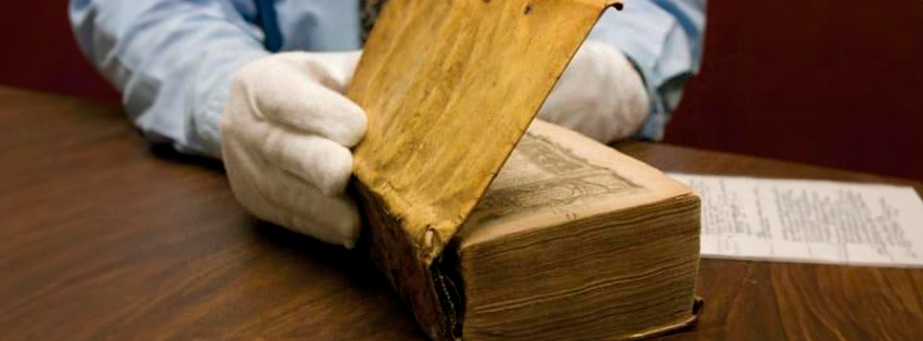 Harvard retiró piel humana que forraba libro histórico