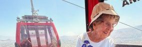 ¡Adópteme abuelita! Anciana decide recorrer el mundo en sus últimos años junto a su nieto