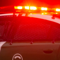 ¡Ahora se pelean las víctimas! Dos grupos de delincuentes quisieron robar el mismo auto en Ñuñoa