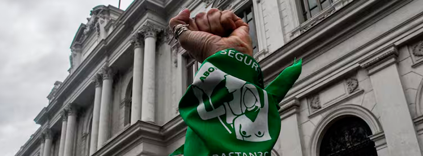 ¡Chile aumentó en apoyo a la eutanasia y el aborto libre!