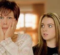 ¡Ya vieeneeeeeeee! Primera imagen de Lindsay Lohan y Jamie Lee Curtis para Un viernes de locos 2