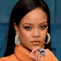 Rihanna Establece Récord con Mayor Número de Canciones “Diamante” en la Historia