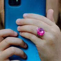 Diputados Aprueban Prohibición de Celulares en Colegios con Cuatro Excepciones