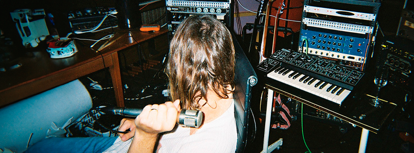 ‘Taban de la Kevin Parker … ¡Tame Impala lanzará su propia marca de instrumentos!