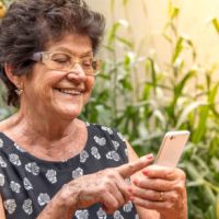 Abuela Australiana Estuvo a Punto de Rechazar Premio de 10 Millones por Creer que Era una Estafa