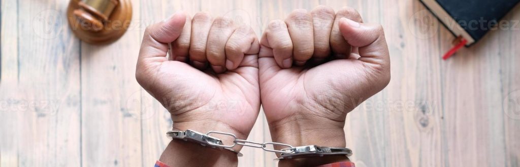  Hombre Estafa a su Polola con 16 Millones de Pesos y Termina Detenido