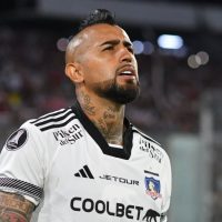 ¿Quién le hace un nanai?: Arturo Vidal preocupa a Colo Colo por su lesión