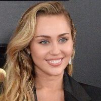 Miley Cyrus se corona como "Leyenda de Disney" en la D23 Expo