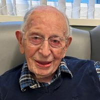 El hombre más longevo del mundo: John Alfred Tinniswood Celebra 112 Años