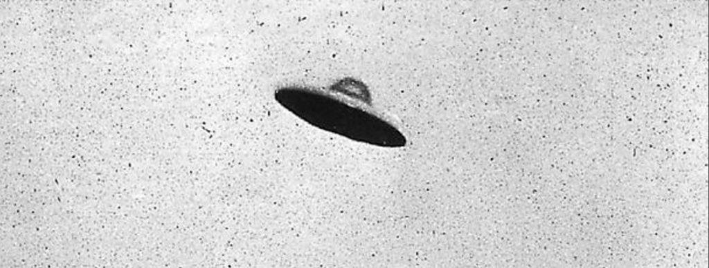 ¿EE.UU. Oculta Vida Extraterrestre? Exoficial del Pentágono Agita el Debate