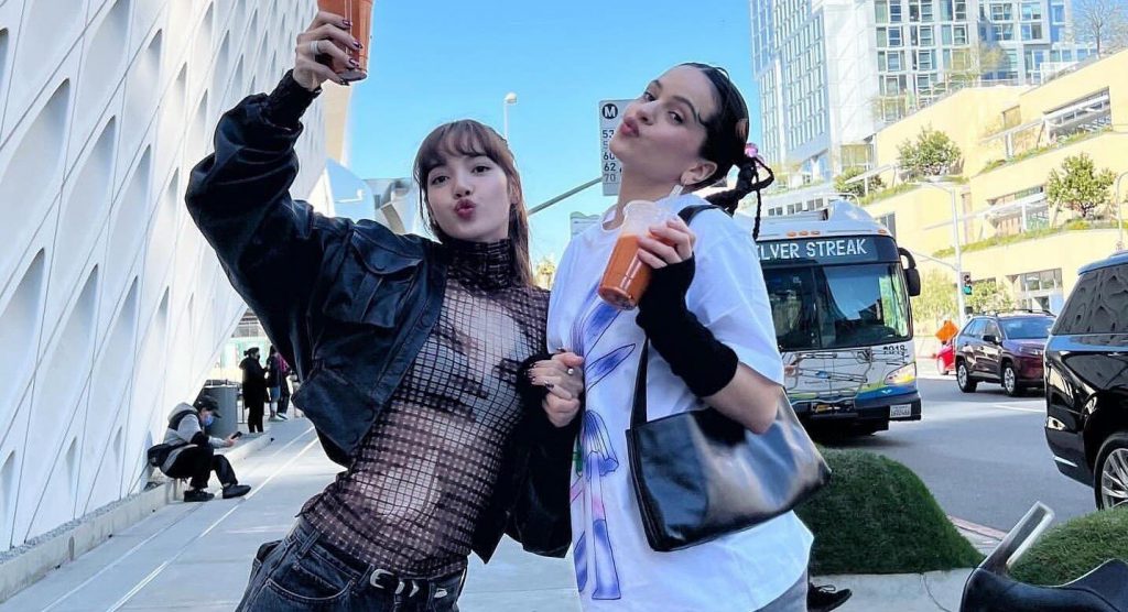 ¿Cómo crees que le irá a esta dupla?: Lisa confirma colaboración con Rosalía