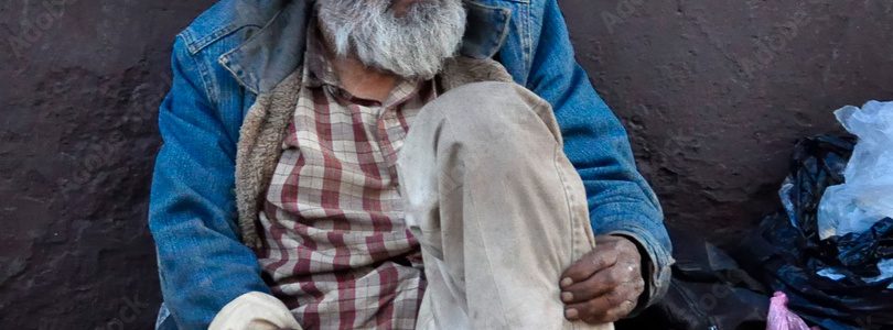Hombre sin hogar devuelve anillo de $4,000 y recibe una recompensa de $180,000
