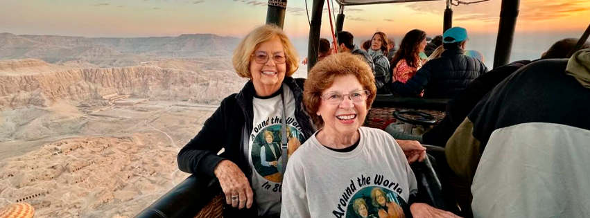 Tienen más energía que yo… ¡Dos amigas de 80 años dieron la vuelta al mundo en 80 días!