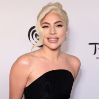 "Soy una artista, me parece divertido": Lady Gaga habla sobre pasados rumores de su identidad