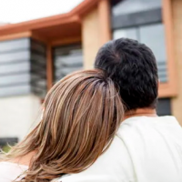 ¿Conocías las parejas LAT? Viven en casas distintas para cuidar la relación