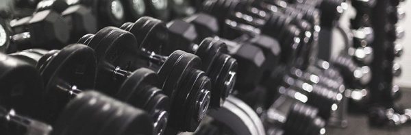 Gimnasio mezcla entrenamiento físico con prácticas cristianas