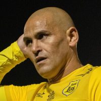 Humberto Suazo anuncia su retiro: 2025 será el cierre de una era