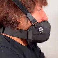 Innovación gamer: crean mascarilla que reduce los gritos al jugar videojuegos