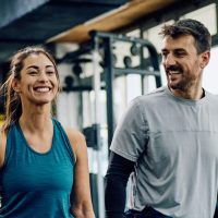 Publicar demasiadas selfies en el gym podría ser señal de problemas psicológicos, según estudio