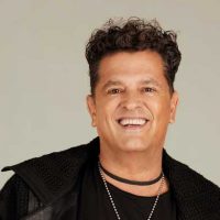 ¡Con beso y todo! Carlos Vives se robo los corazones de la Quinta Vergara