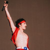 Benson Boone y sus piruetas conquistaron Lollapalooza 2025