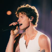 ¿Qué me enamore dice? Shawn Mendes se robó los corazones en Lollapalooza Chile 2025