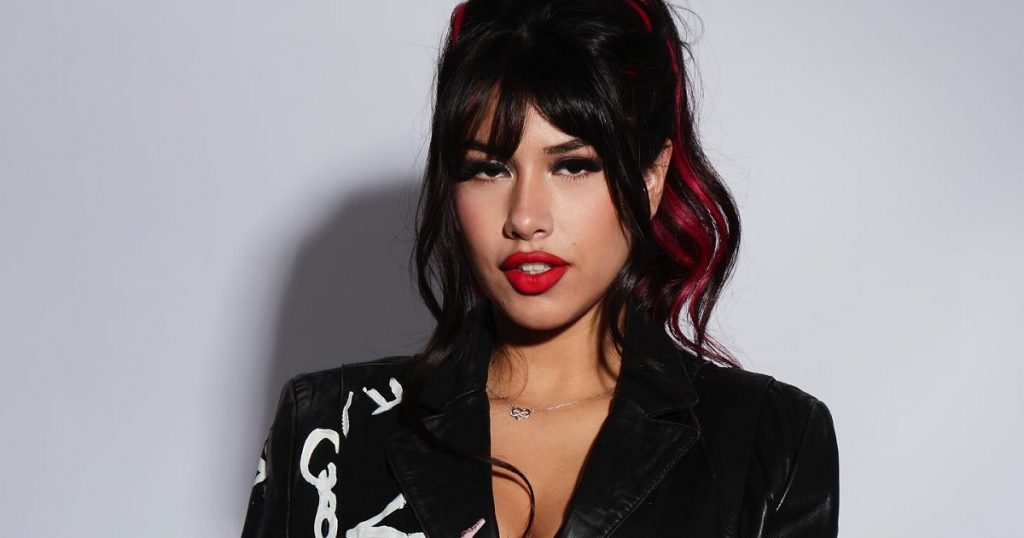 ¿Nueva Emilia Dides? Eskarcita anuncia inscripción a miss universo chile