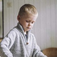 Niños que ayudan en casa: la clave para un futuro exitoso